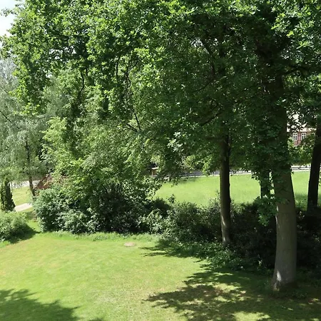 Zum Huelsenbusch Апартаменты Биспинген