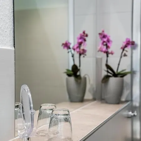 Zum Huelsenbusch Апартаменты Биспинген